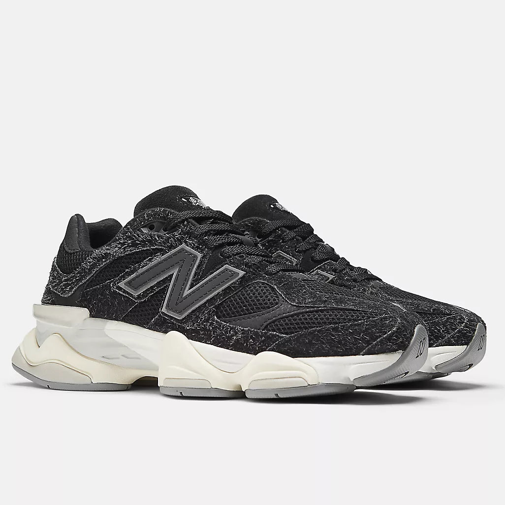 New Balance 9060 Black ve Sea Salt